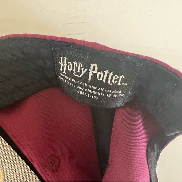 Harry Potter Platform 9 3/4 Hogwarts Express Adjustable Maroon Hat Cap 56 Cm. - Picture 3 of 5